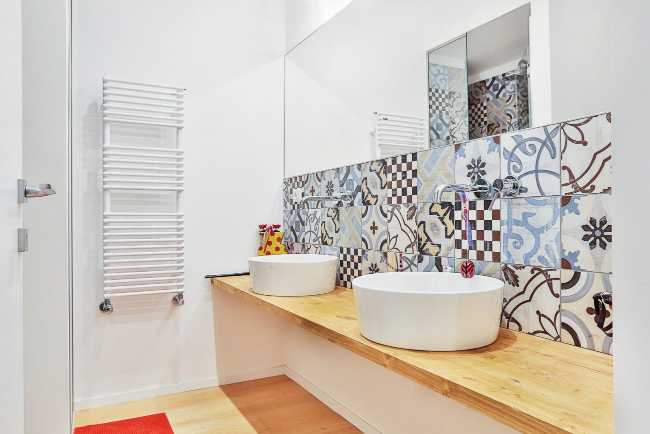 Bathroom apartment renovated